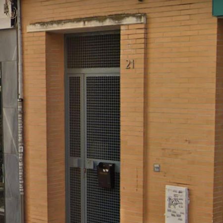 Apartamento Virgen De La Victoria Seville Luaran gambar